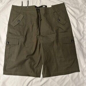 ROCAWEAR Shorts NWT sz 50 Renovate style
